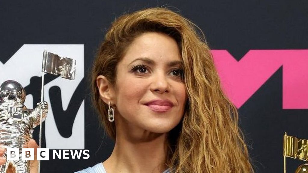 Shakira returns to Barcelona to prepare for her trial against the tax authorities