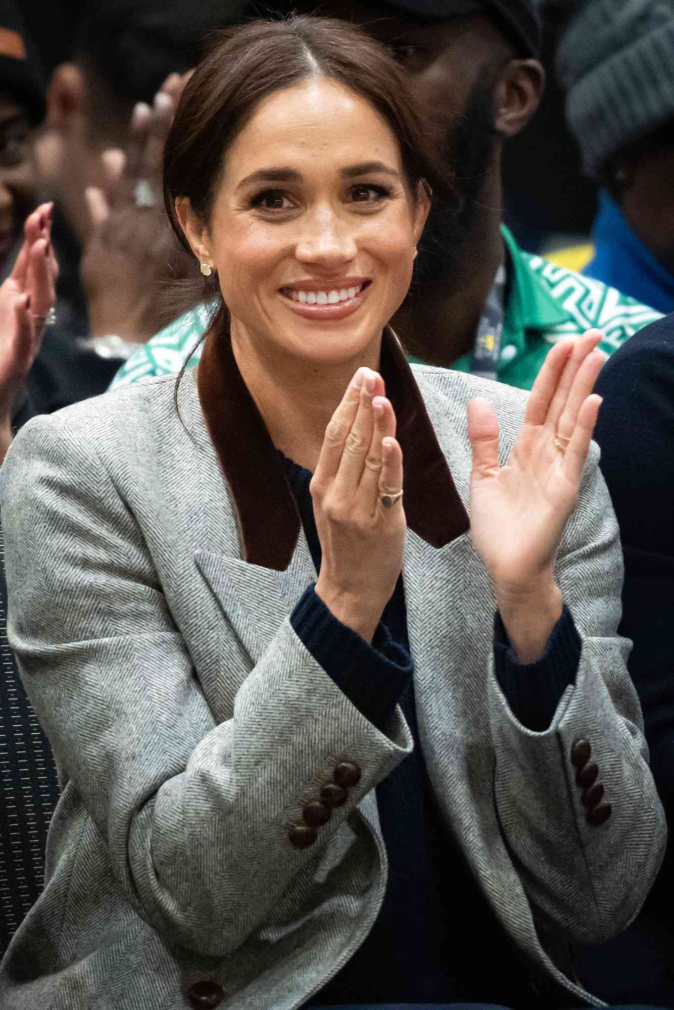 meghan-markle-invictus-games-royal-monogram-4956.jpeg