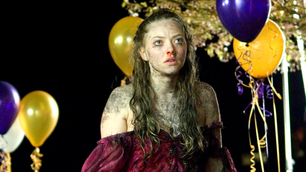 amanda-seyfried-jennifers-body-deadline-0324.jpeg