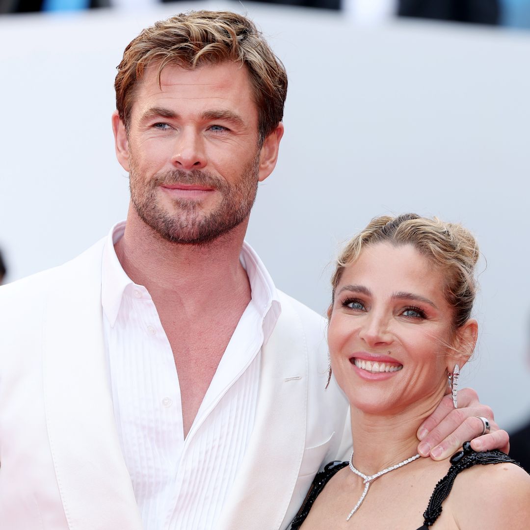 elsa-pataky-and-chris-hemsworth-australia-perks-of-0054.jpeg