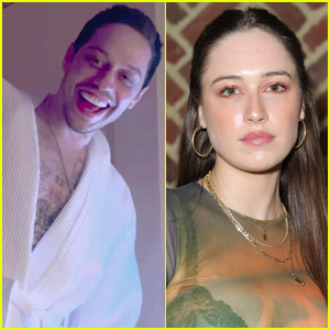 gadot-singing-just-jared-4517.jpeg