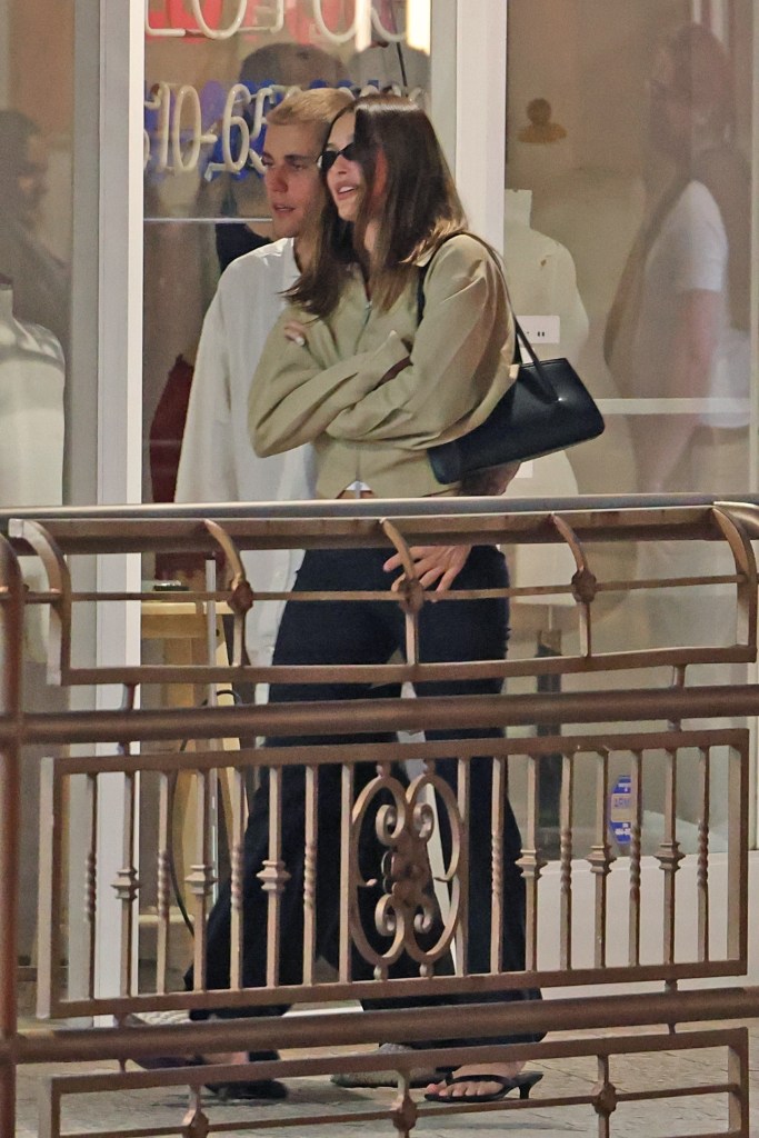 justin-hailey-bieber-sushi-date-la-7077.jpeg