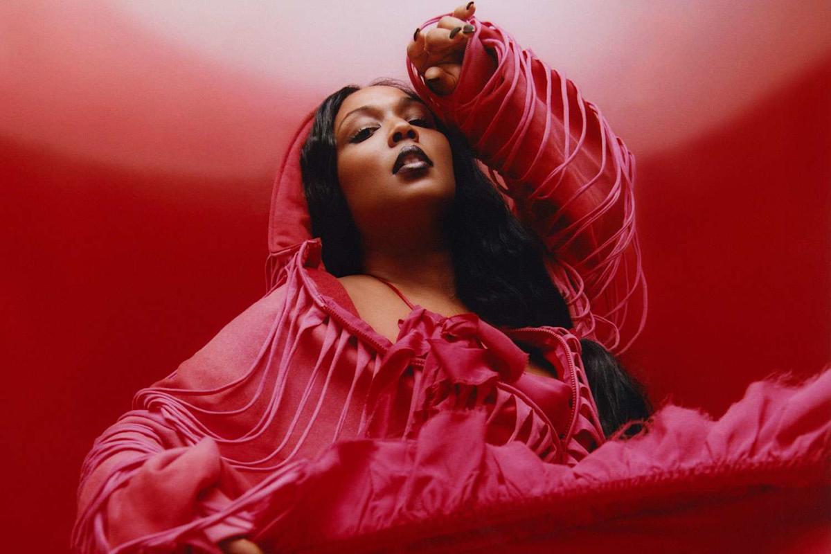 lizzo-weight-loss-selfies-5126.jpeg