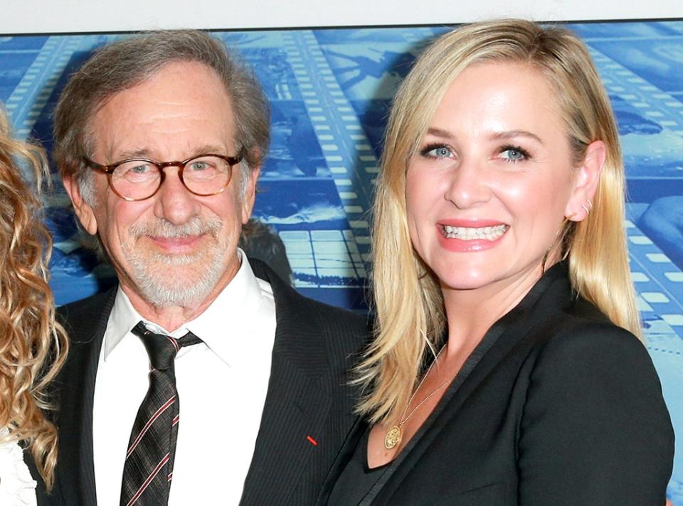 meryl-streep-cousin-reveal-6475.jpeg