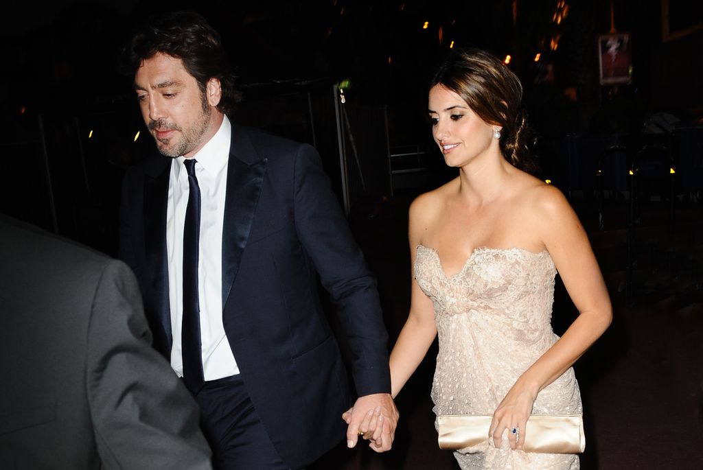 penelope-cruz-javier-bardem-intimate-9791.jpeg