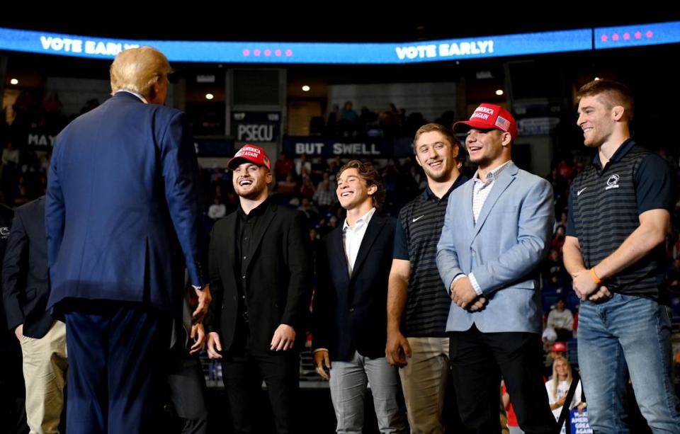 trump-receives-welcome-at-ncaa-wrestling-champions-5362.jpeg