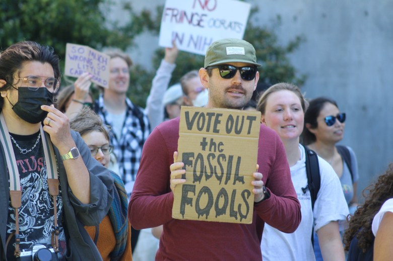 uc-santa-barbara-scientists-protest-funding-cuts-9039.jpeg